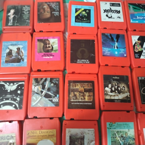 8 track tapes 24 for 45 - Picture 2 of 4